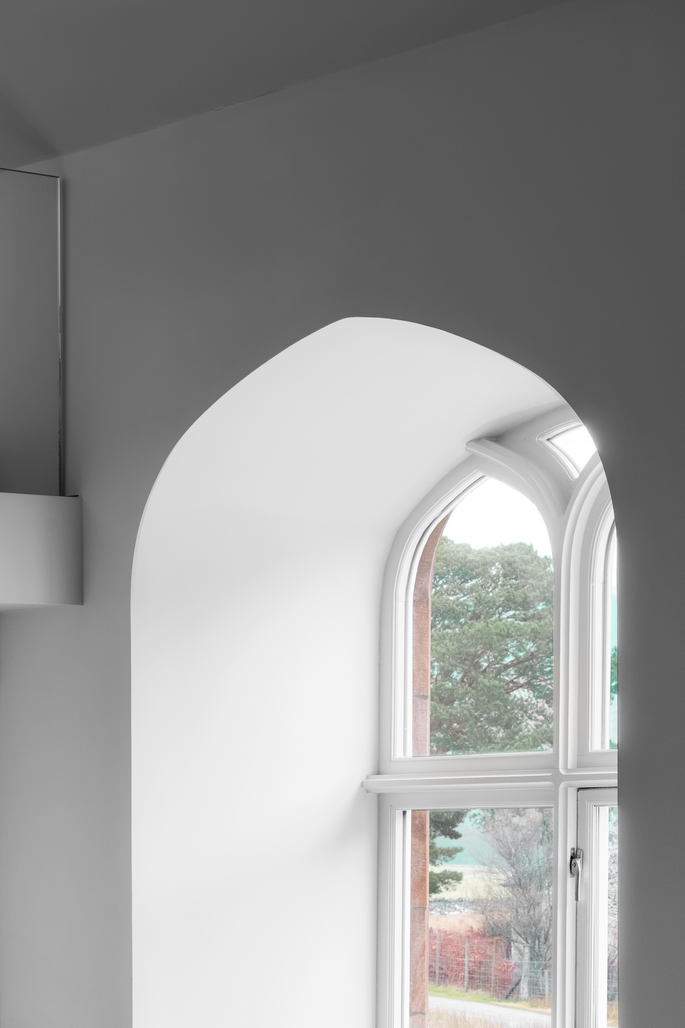 Carnoch Church — arched window reveal