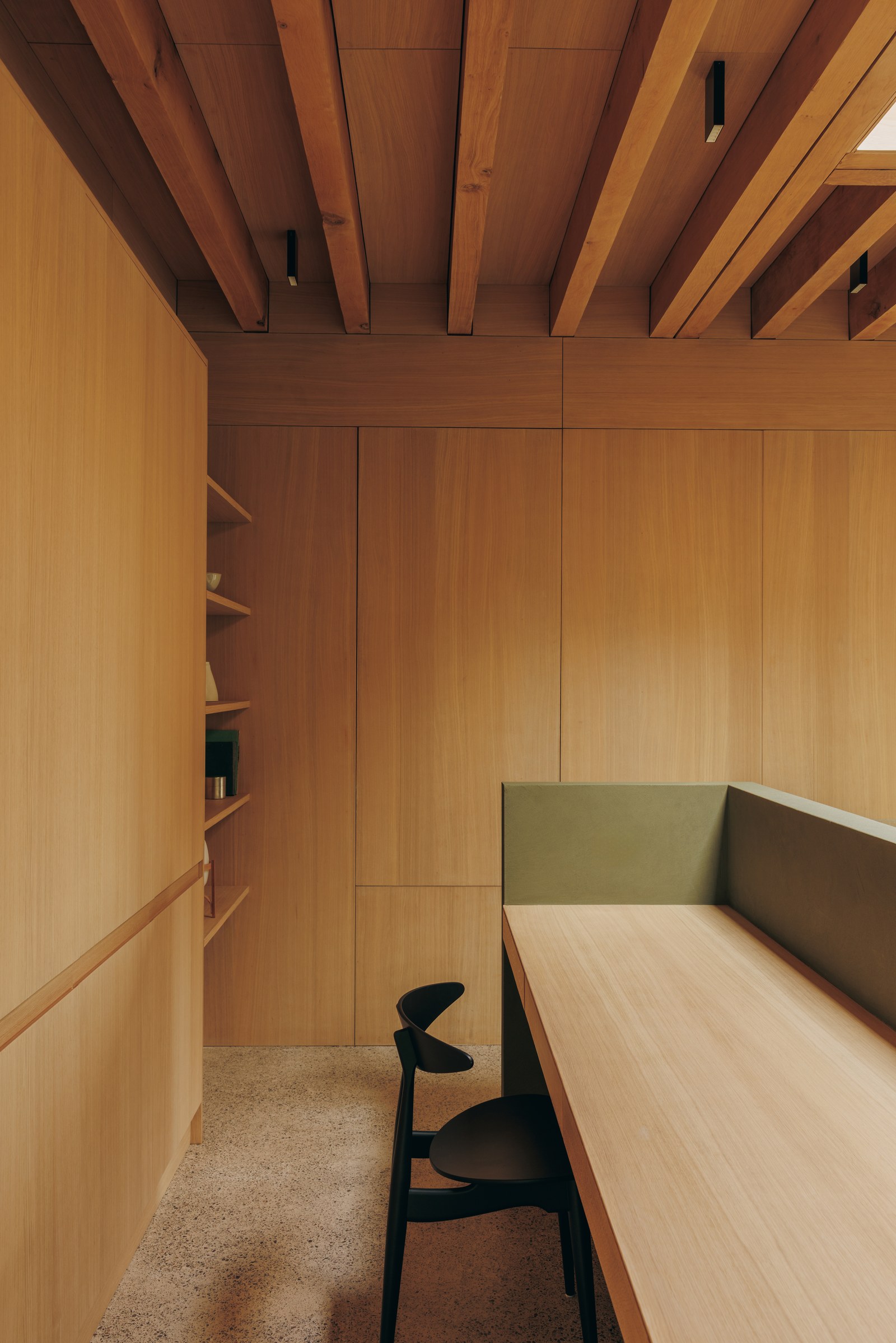 Ord — 14 — study