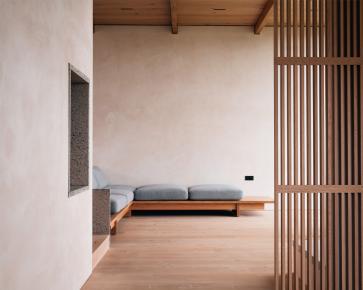 Our project in the Western Isles is conceived as 5 solid connecting chambers. Internally there are 3 materials: Plastered clay block, terrazzo and oak. The materials are clearly articulated, complimenting the colours of the landscape.
Externally the building is finished in Caithness stone with the boundary defined by drystane walls, tying in with the character of the crofting township.
#modernarchitecture #scottisharchitecture #modernhouse #architecture #archdaily